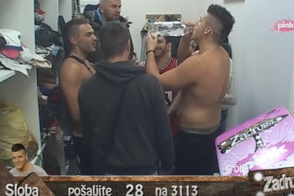 ŠOK: SLOBA IMA PROBLEM SA MUŠKOŠĆU?! Popio tabletu ZA POTENCIJU, pa Luna NAPRAVILA HAOS! (VIDEO)