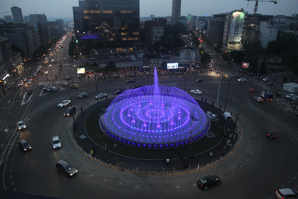 GASI SE FONTANA NA SLAVIJI: Evo koliko i zašto neće biti u funkciji!