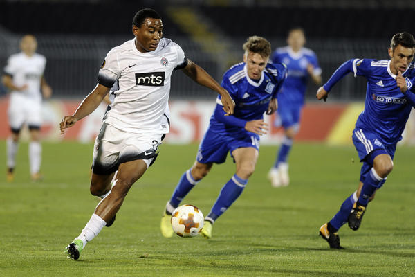 ŠKOLSKI ČAS SA TAVAMBOM: Grobari ovo ne smeju da propuste! (FOTO)