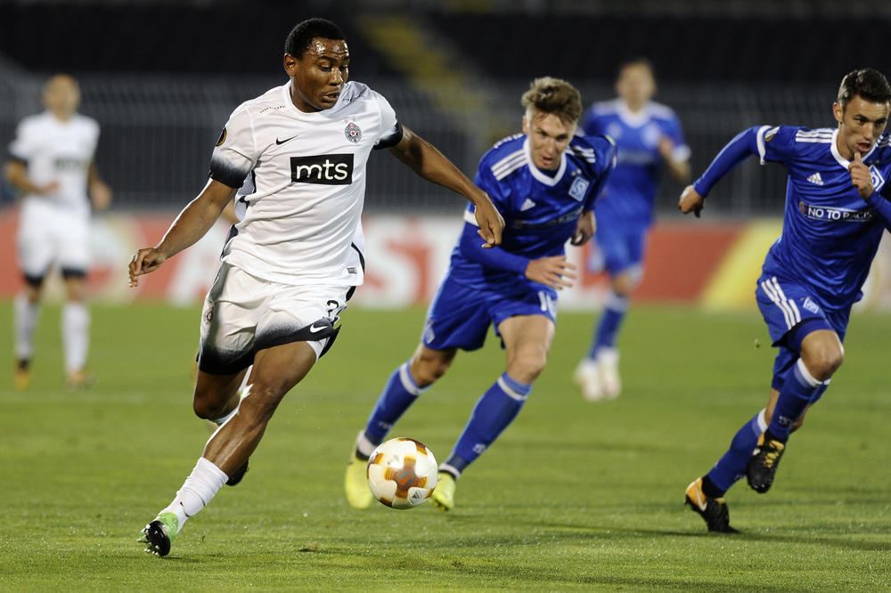 ŠKOLSKI ČAS SA TAVAMBOM: Grobari ovo ne smeju da propuste! (FOTO)