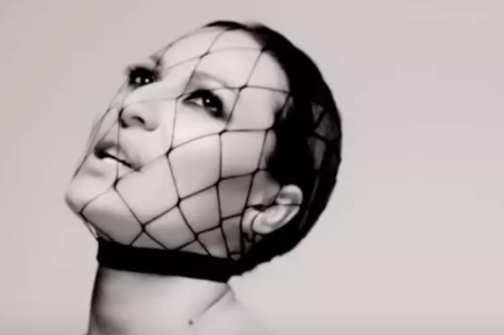 CECA, PIHTIJE, MOBILNI, TANJIR I SEVERINA! Kakve veze ovo ima jedno sa drugim?  I mi se pitamo, a vi ćete!