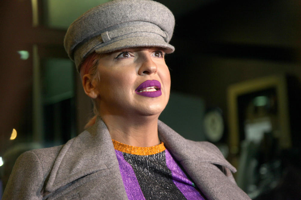 JELENA, ŠTA ĆE LUKAS REĆI KAD OVO ČUJE?! Karleuša i Sonja mu rade iza leđa?! (FOTO)