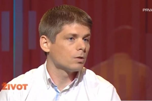 FRANCUZ POSTAO NAJVEĆI DOBROTVOR NA KOSMETU: Sve je počelo kad su u njegovoj školi tvrdili da je bombardovanje RTS OPRAVDANO!