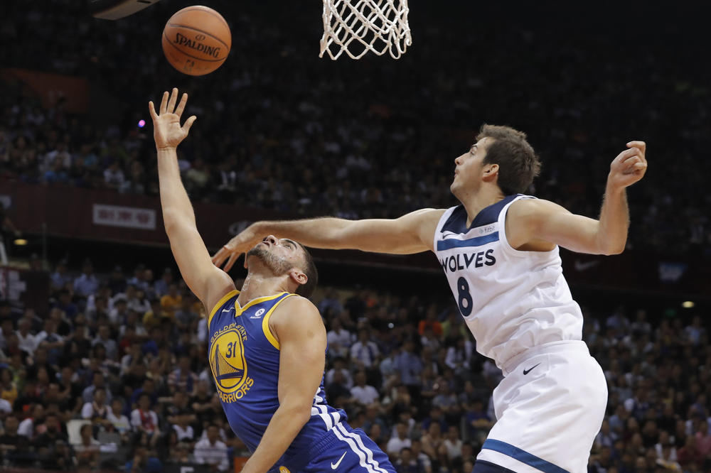 BJELICA SE VRAĆA U RITAM: Ubedljiva pobeda Minesote nad nemoćnim Lejkersima (VIDEO)