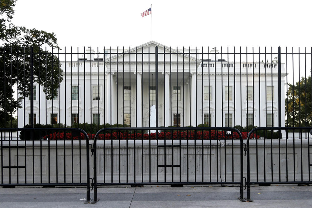 KAKVA BLAMAŽA: Administracija SAD slala državnu pomoć i mrtvima