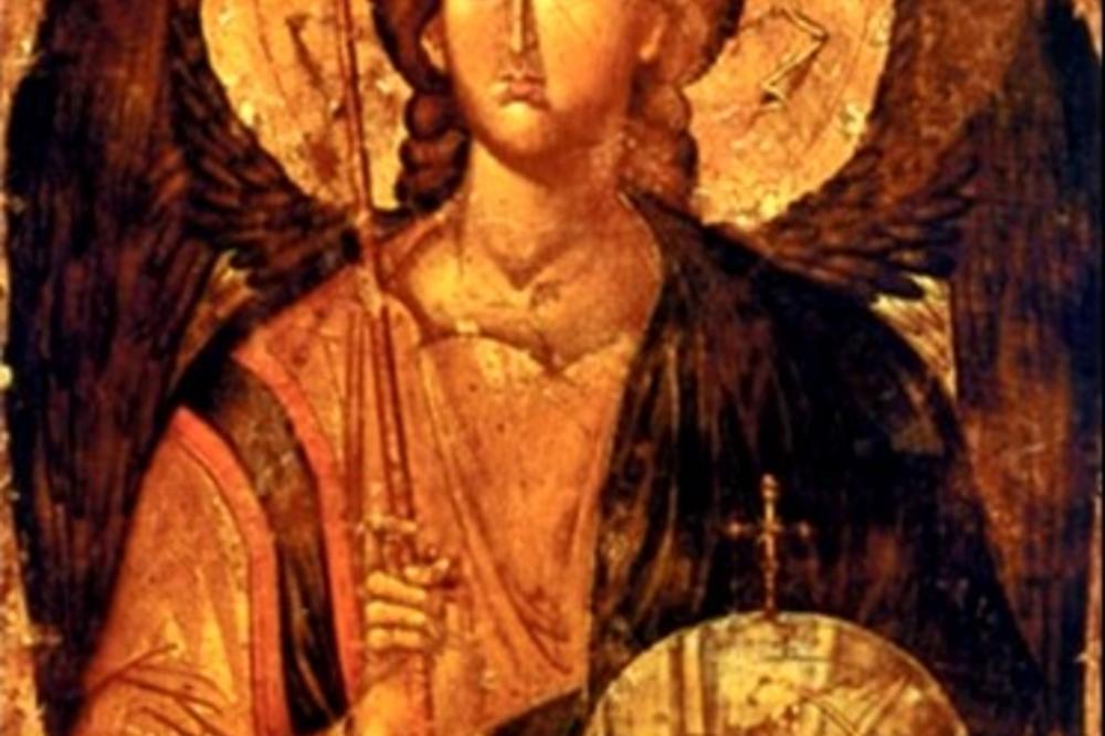 DAN POSLE ARANĐELOVDANA IZGOVORITE MOĆNU MOLITVU ZA SREĆU I ZDRAVLJE: Evo u koje SATE se po VEROVANJU nebo OTVARA!