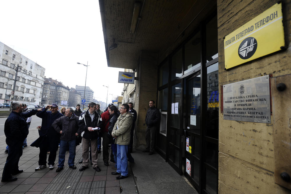 POŠTARI IZLAZE NA ULICE: Kreću veliki protesti u Beogradu! Sledi i krivična prijava protiv direktorke!