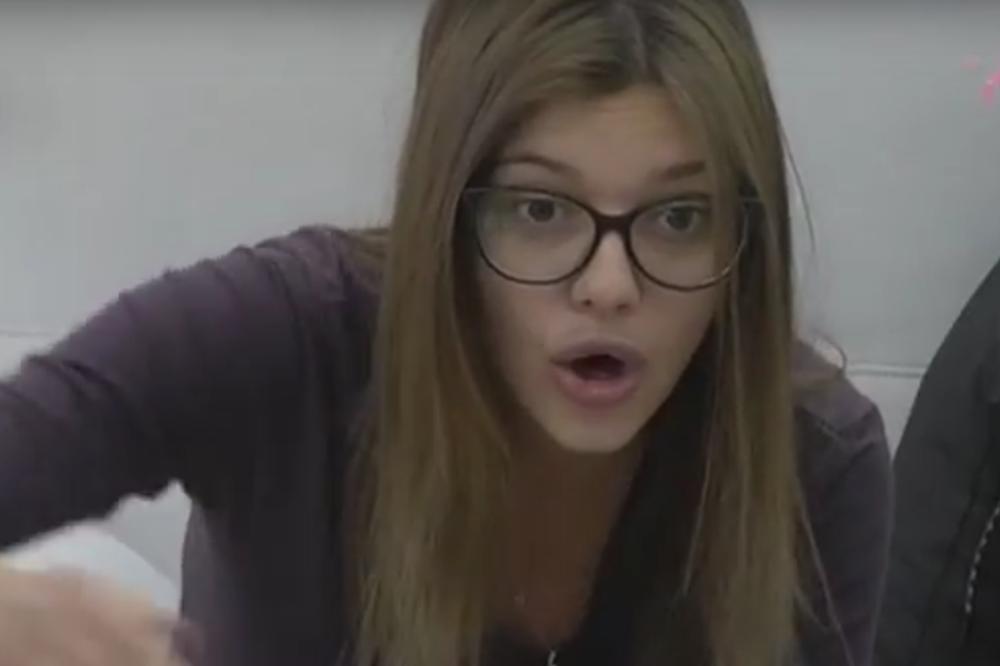 ESTRADA ZBOG OVOGA ISMEVA KIJU! Pevačica isprozivala Slobinu ženu najstrašnije! (FOTO)