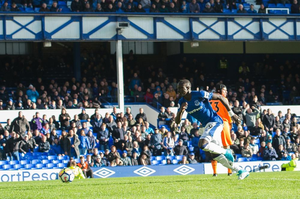 REVOLUCIJA NA OSTRVU: Prevario je arbitra da mu svira penal, ali sad zbog toga ide kod pravog sudije na presudu! (VIDEO)