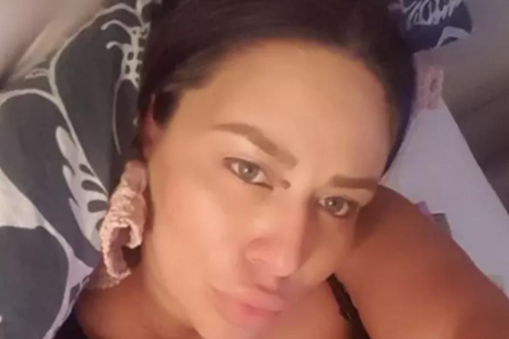 POSLE SVEGA, NOVI ŠOK! ANA ODLEPILA! Evo šta je zatekla u kolicima svoje ćerkice Tare! (FOTO) (VIDEO)