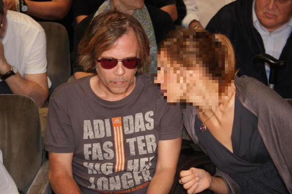 NJIHOVA LJUBAV TRAJE 20 GODINA, A NIKADA JE NISTE VIDELI: Ovo je žena Srđana Todorovića koja mu je rodila sina! (FOTO)