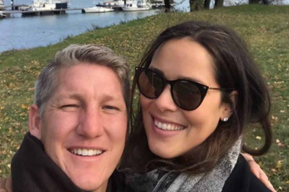 Živeli smo u zabludi! Sin Ane i Bastijana se ne zove Luka?!