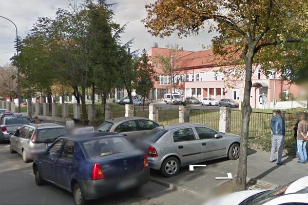 UŽAS NA ZVEZDARI: Žena skočila kroz prozor Gradske bolnice!