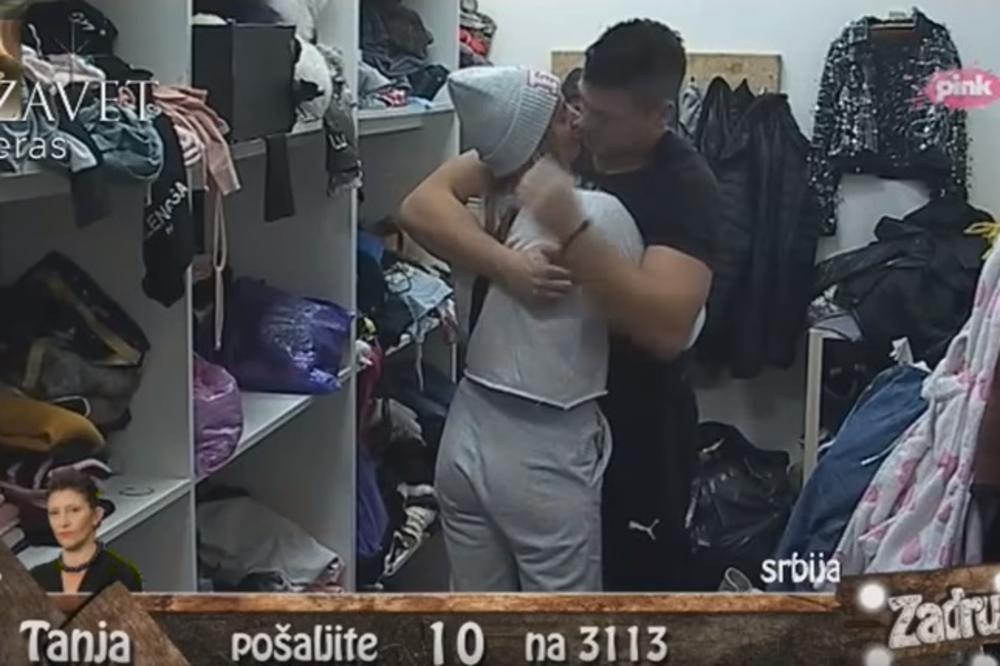 NE MOGU VIŠE DA IZDRŽE! Dok Kija spava, Sloba i Luna se ljubili i stenjali u garderobi! JEDVA SU SE OBUZDALI! (VIDEO)