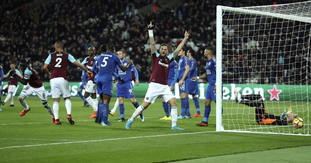 Fudbaleri Vest Hema odigrali su nerešeno protiv Lestera  