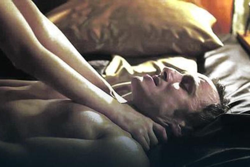 U SENKAMA NAD BALKANOM snimio je vrele scene SEKSA, a malo ko zna da je naš glumac oženjen i SUPRUGU KRIJE OD JAVNOSTI iz jednog razloga!