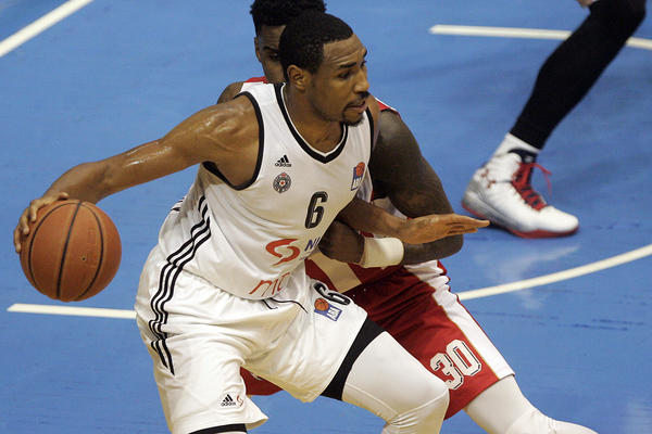 GOTOVO: Potpisao Kevin Džouns! (VIDEO)