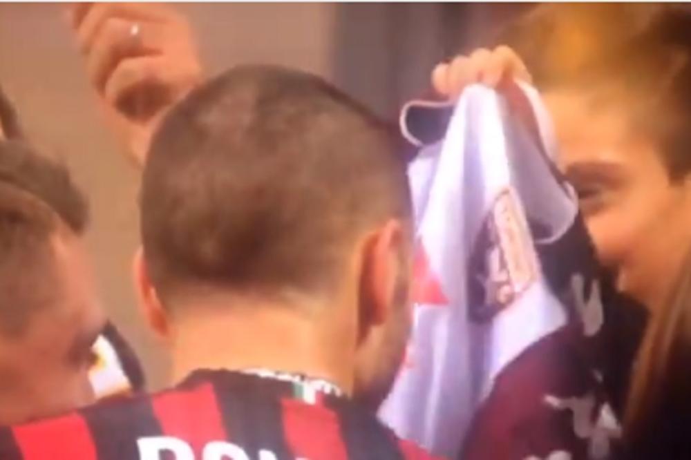 Nema srećnijeg deteta na planeti od sina Leonarda Bonućija, a za to je kriv kapiten Torina! (VIDEO)