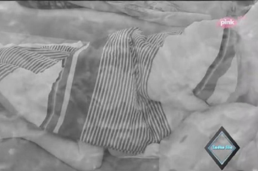 OVAKAV SE*S U ZADRUZI JOŠ NISTE VIDELI: Ona ima dečka, ali je izgleda BAŠ BRIGA! (18+)