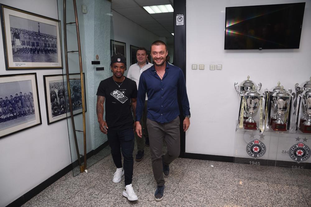 MI TO SEBI NE MOŽEMO DA PRIUŠTIMO: Iliev progovorio o Sumi i dao odgovor na pitanje o njemu koje interesuje sve!