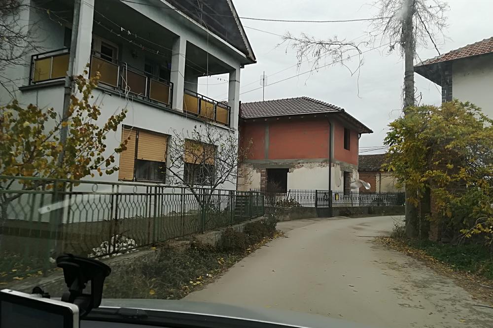 SRBIJA JE IMALA OSTRVO U DUNAVU SA 70 KUĆA! Posetili smo ga danas i zatekli PUSTOŠ! (VIDEO)