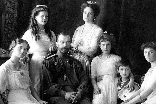 ISTORIJSKI ZLOČIN OD KOJEG JE SVET ZANEMEO! Pronađeni LJUDSKI OSTACI koji pripadaju ROMANOVIMA!