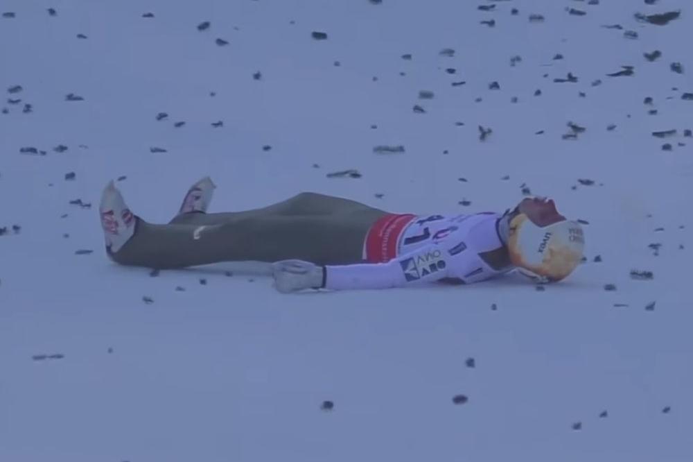 PAKAO! Užasan pad osvajača Četiri skakaonice, stradale glava i grudni koš! (VIDEO)