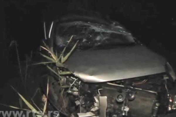 HOROR NA PUTU IZMEĐU ADE I SENTE: U teškoj nesreći POGINULE DVE OSOBE!