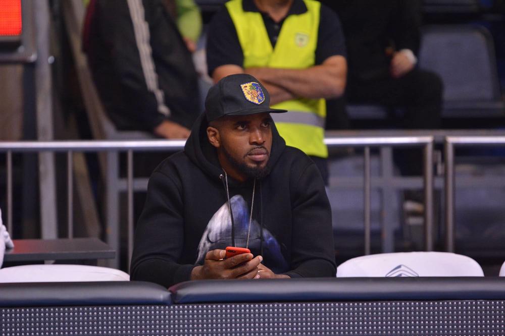 SAMARDO SEMJUELS JE UPRAVO POKAZAO KOLIKO MU NEDOSTAJE PARTIZAN! Ali, odmah je dobio packu od Grobara... (FOTO)