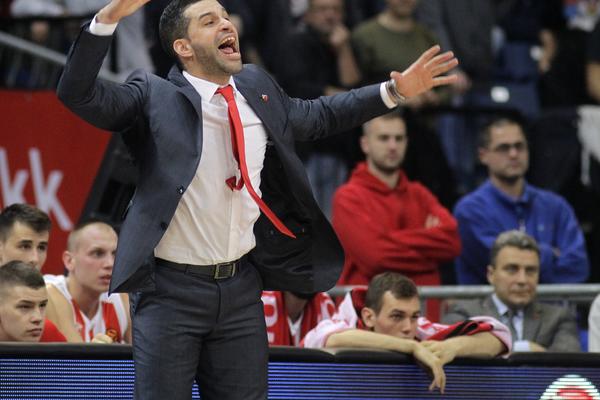 Dušan Alimpijević smatra da se ovoj generaciji Zvezde stvara pritisak... (FOTO)