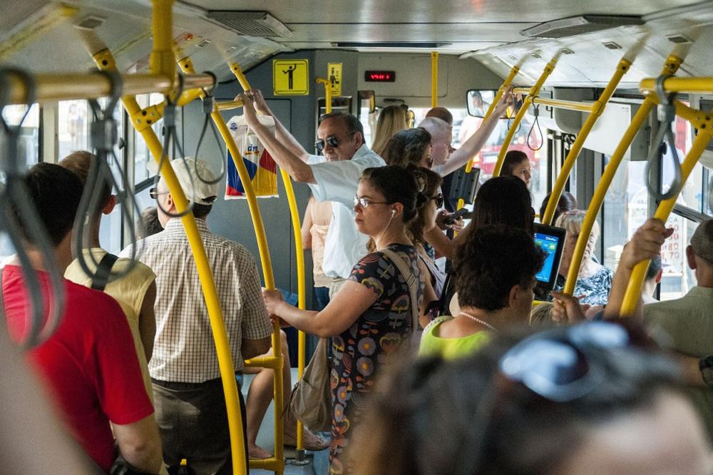 SVI SE ŽALE NA GSP VOZAČE, a ZORAN je HEROJ DECENIJE! Ono što je on uradio, podiglo je Srbiju na noge!