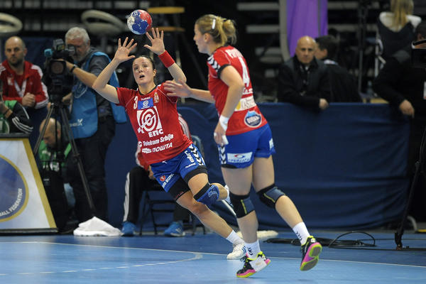 KATARINA UNIŠTAVA GOLMANE U FRANCUSKOJ: Srpska rukometašica na tri meča postigla čak 26 golova, a tek je počela...