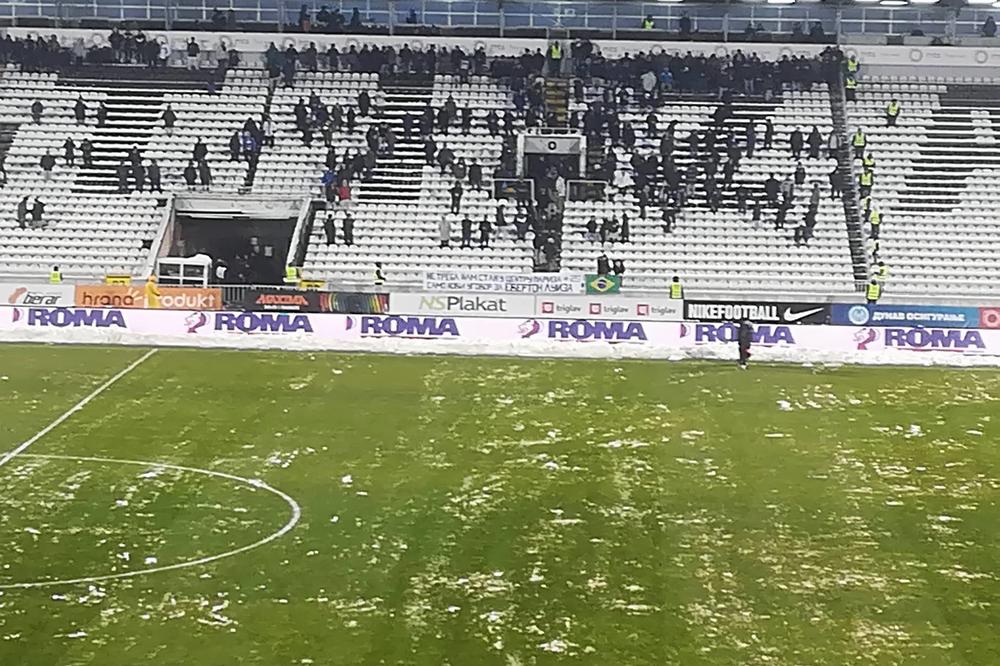 Ljudi, svaka vam čast! Ovo su PRAVI fudbalski entuzijasti, istinski ljubitelji sporta! (FOTO)