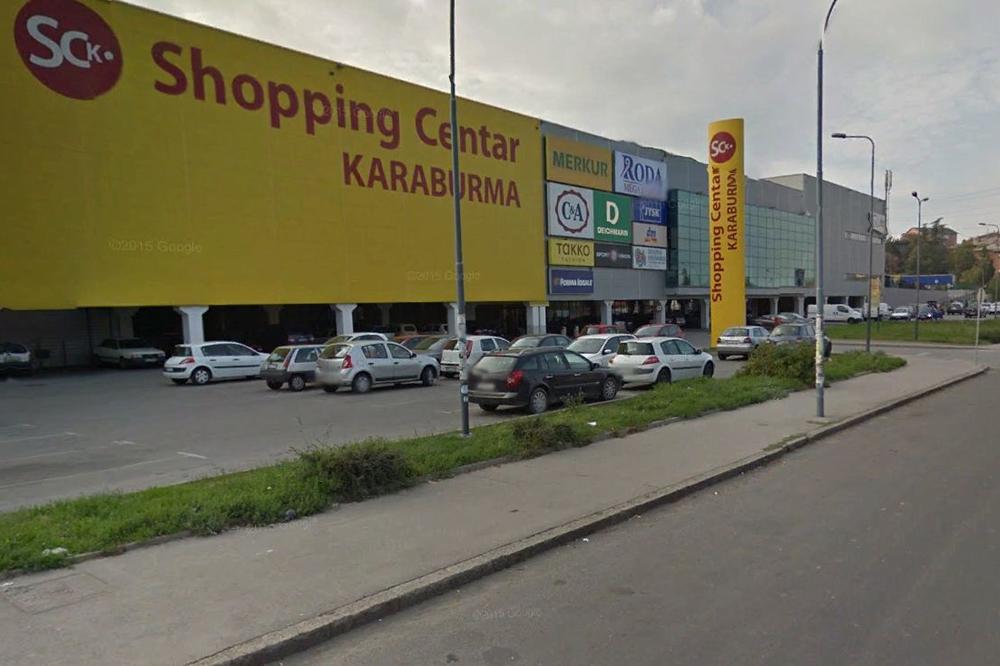 MASOVNA TUČA ISPRED TRŽNOG CENTRA KARABURMA: Izboden mladić (28), hitno prebačen u bolnicu!