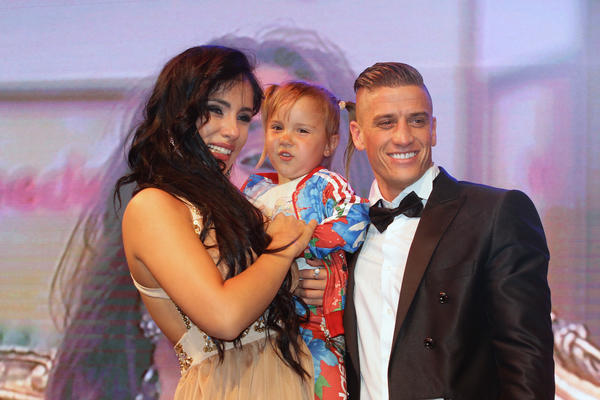 NESTRPLJIVO IŠČEKUJU ŽIVOTNU AVANTURU ZVANU ZADRUGA 2: Aleksandra i David već spakovali kofere!