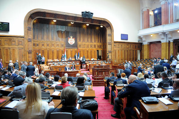 NA DNEVNOM REDU DANAS: Skupština o amandmanima na predložene zakone, do kraja dana glasanje!
