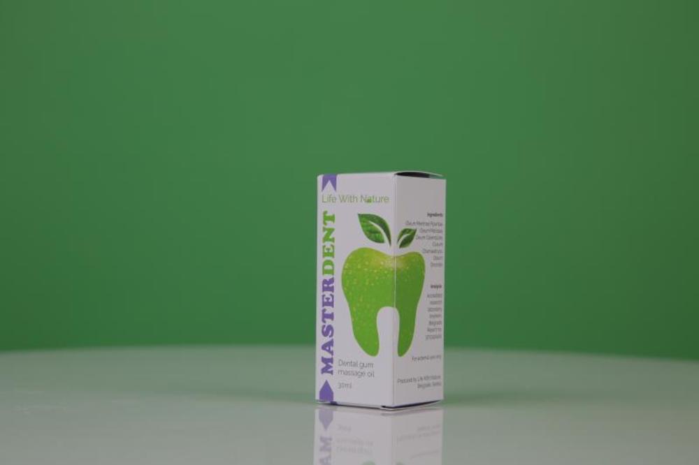 Prirodna apoteka: Kako sprečiti i lečiti upalu desni?