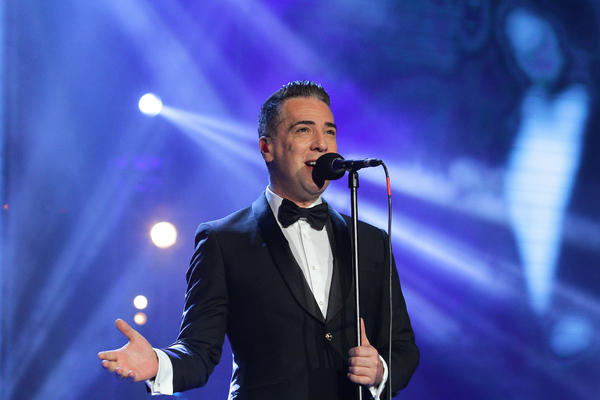 SRPSKI PEVAČ DA NAM PEVA ZA BOŽIĆ? Hrvatska zvezda BESNA zbog nastupa Željka Joksimovića (FOTO)