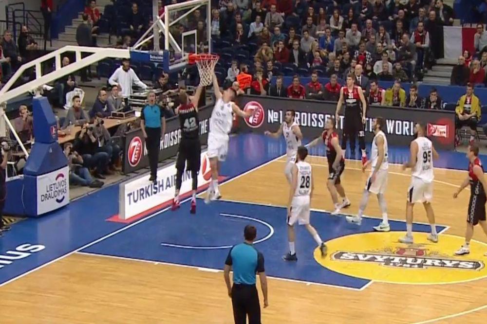 PLJAS! Banana Vanje Marinkovića koju će igrači Lijetuvosa zapamtiti! (VIDEO)