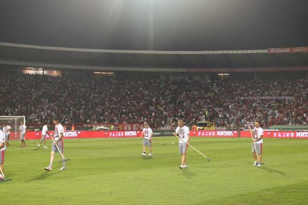 PRAVO NIOTKUDA! Igrao za Bajern, osvojio Svetsko prvenstvo, a sada stiže na Marakanu! (FOTO)