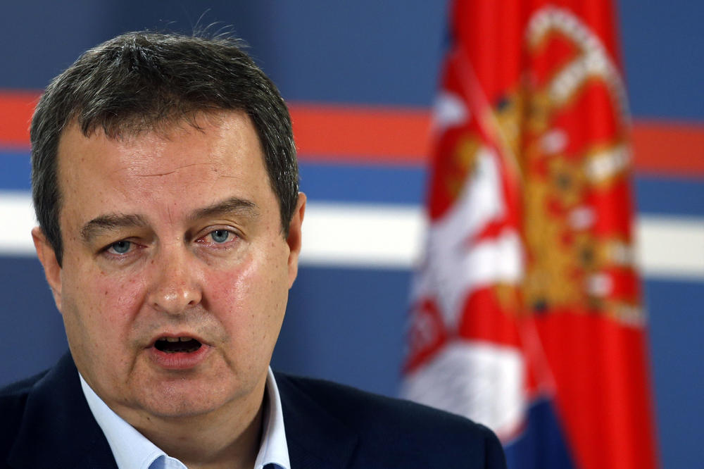 VUČIĆU IZVINI, ali ovakve stvari PRIJATELJI NE RADE! Dačić se oglasio, a evo i šta je imao da kaže!