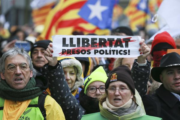 BORBA ZA NEZAVISNOST KATALONIJE SE NASTAVLJA: 45.000 protestanata doputovalo u Brisel da podrži Puždemona!