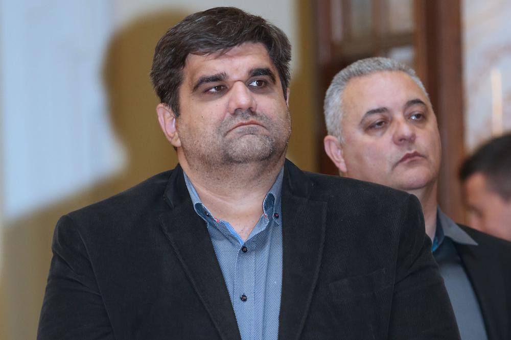 Oglasio se Saša Mirković iz bolnice: Sprema se za operaciju, ruka mu slomljena na 3 mesta, poručio samo jedno...