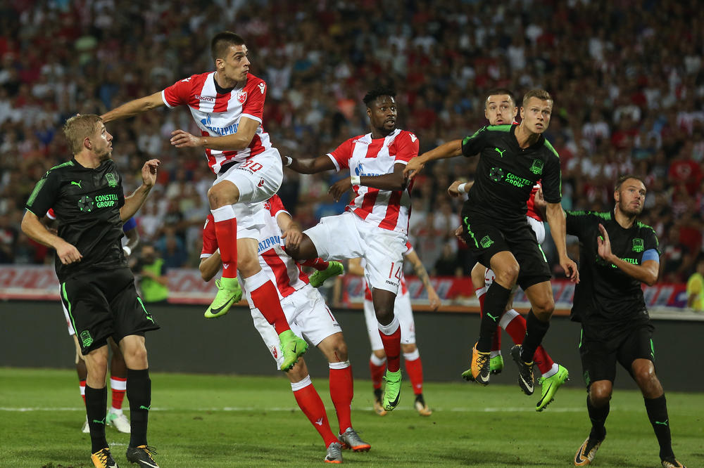 A JA ŽELIM SAMO JEDNO... Vujadin Savić citirao pesmu Delija i tako otkrio svoju Novogodišnju želju! (FOTO)