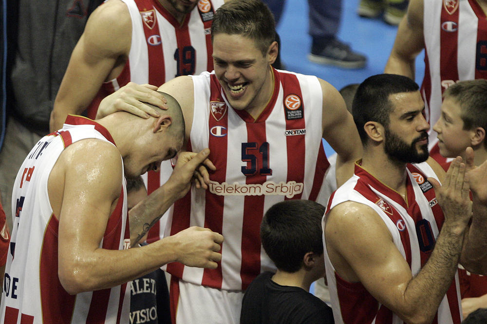 Novi dokaz ljubavi Vladimira Štimca prema Zvezdi nateraće Delije da mu skandiraju ime tokom celog meča s Efesom!