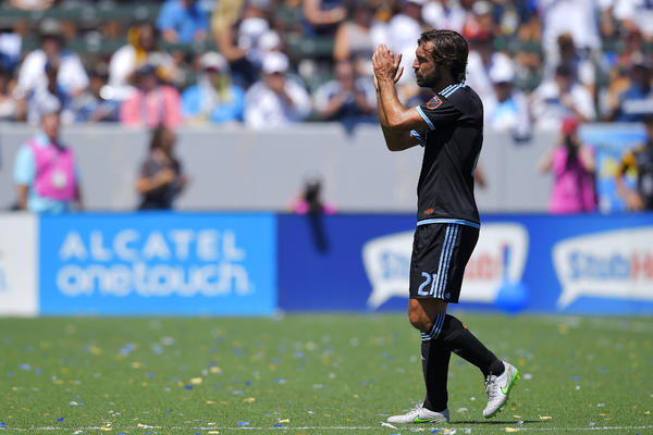 SADA JE I ZVANIČNO LEGENDA! Grad Njujork nazvao 6. decembar Dan Andree Pirla! (FOTO)