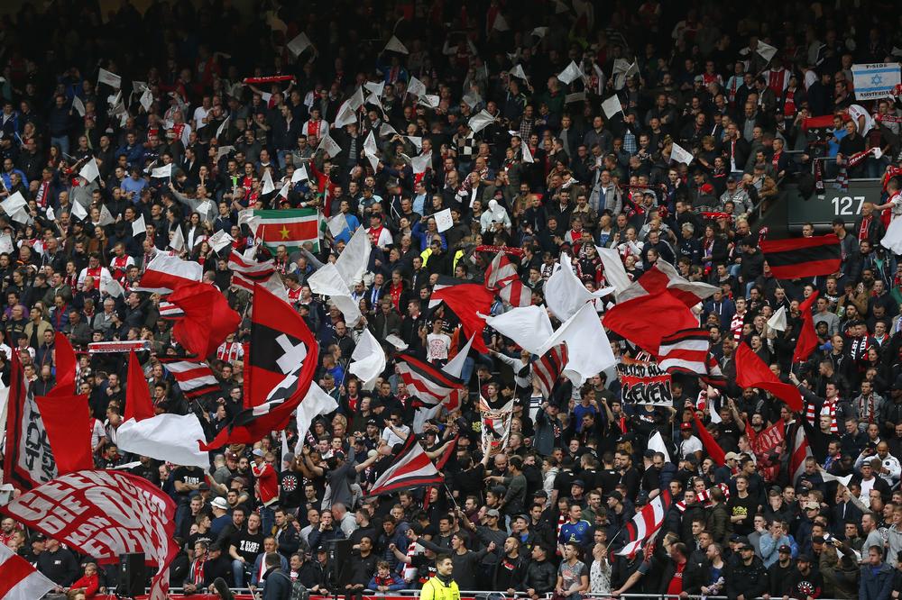 I to se dešava: ZVANIČNO! Izabrao Ajaks umesto ENGLESKOG VELIKANA! (FOTO)