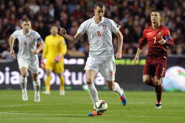 PRVI NAPAD CRNO-BELIH: Partizan poslao ponudu za Radosava Petrovića! (FOTO)