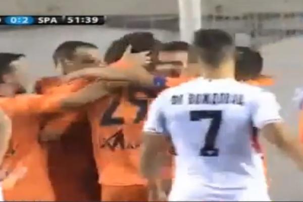 LUDNICA NA KROVU! Prštalo na sve strane na derbiju Voždovac - Spartak, ovakve utakmice su potrebne srpskom fudbalu! (VIDEO)