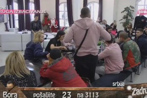 PRODUKCIJA REAGOVALA, BIĆE GORE NEGO U LOGORU! Donela odluku koja će uticati na život svih - Zadrugare čeka PAKAO! (VIDEO)